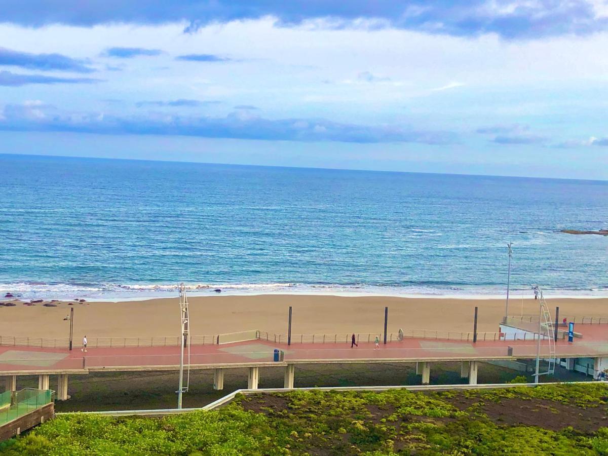 Vistas Mar Playa Las Canteras Primera Linea Wifi Лас Палмас де Гран Канария Екстериор снимка