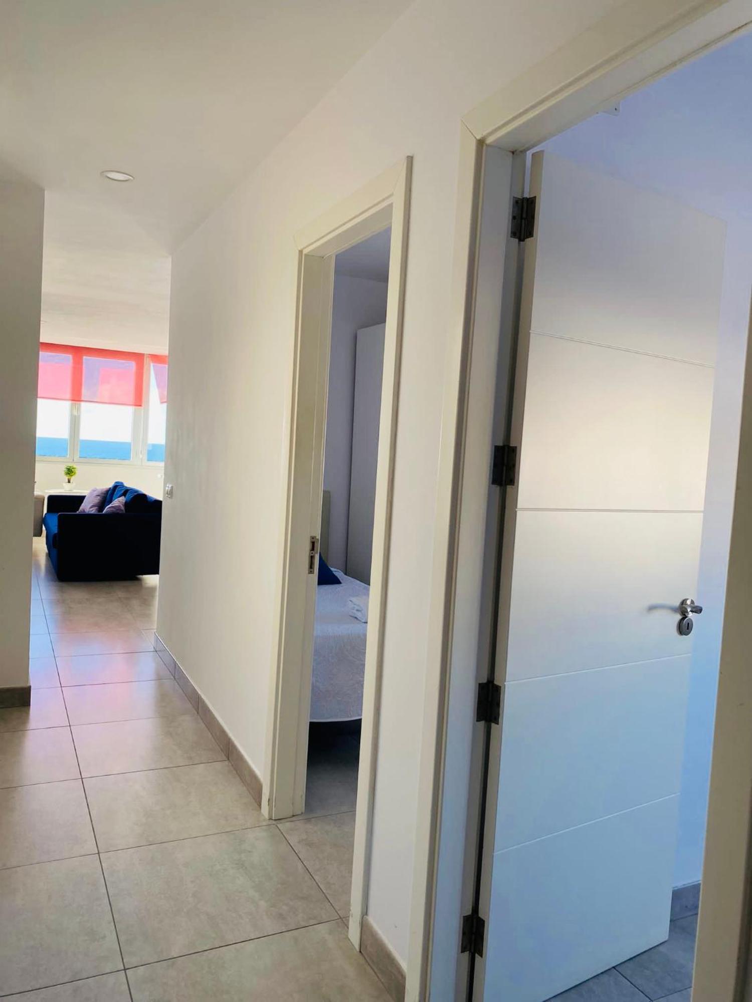 Vistas Mar Playa Las Canteras Primera Linea Wifi Лас Палмас де Гран Канария Екстериор снимка