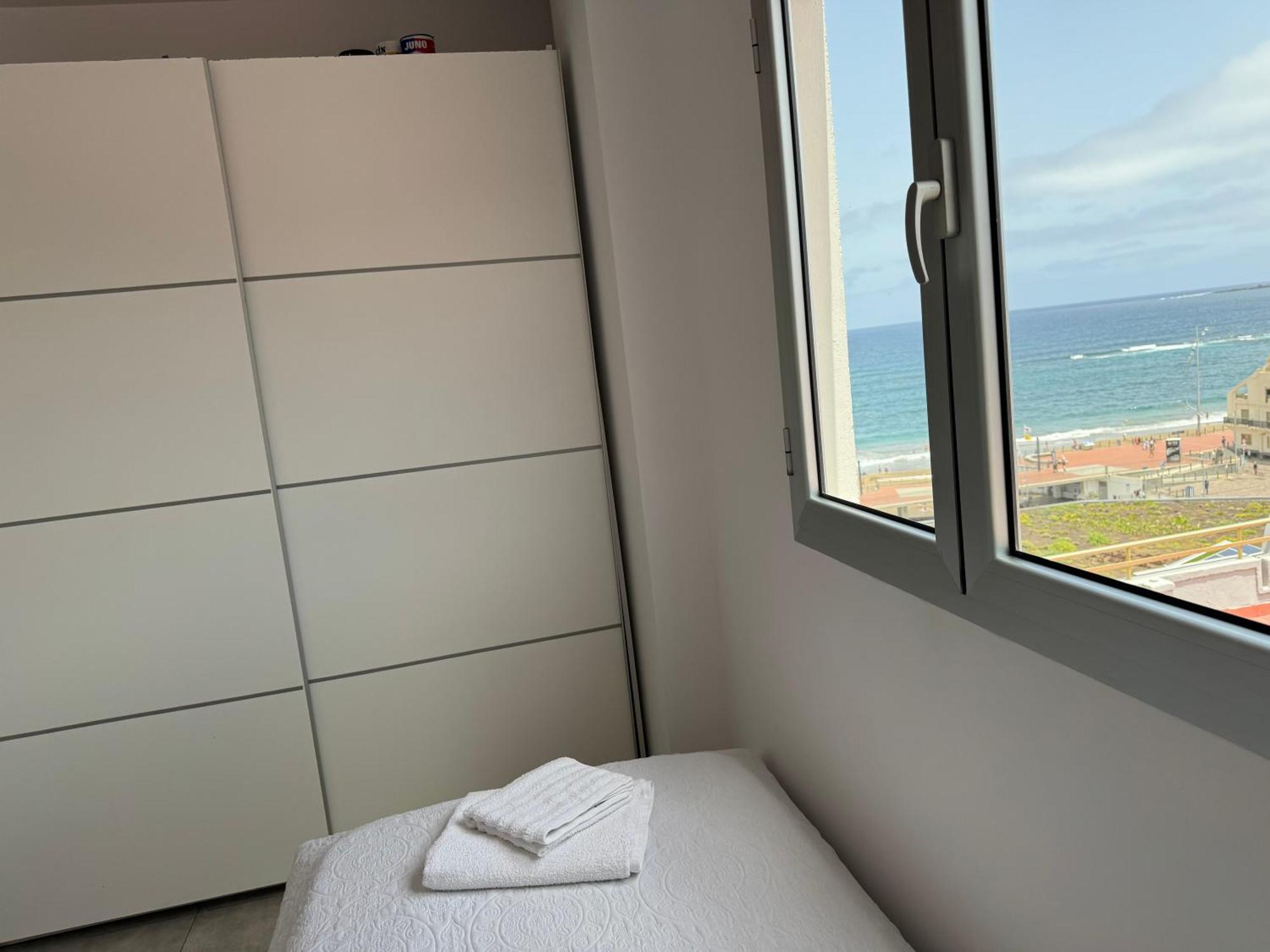 Vistas Mar Playa Las Canteras Primera Linea Wifi Лас Палмас де Гран Канария Екстериор снимка