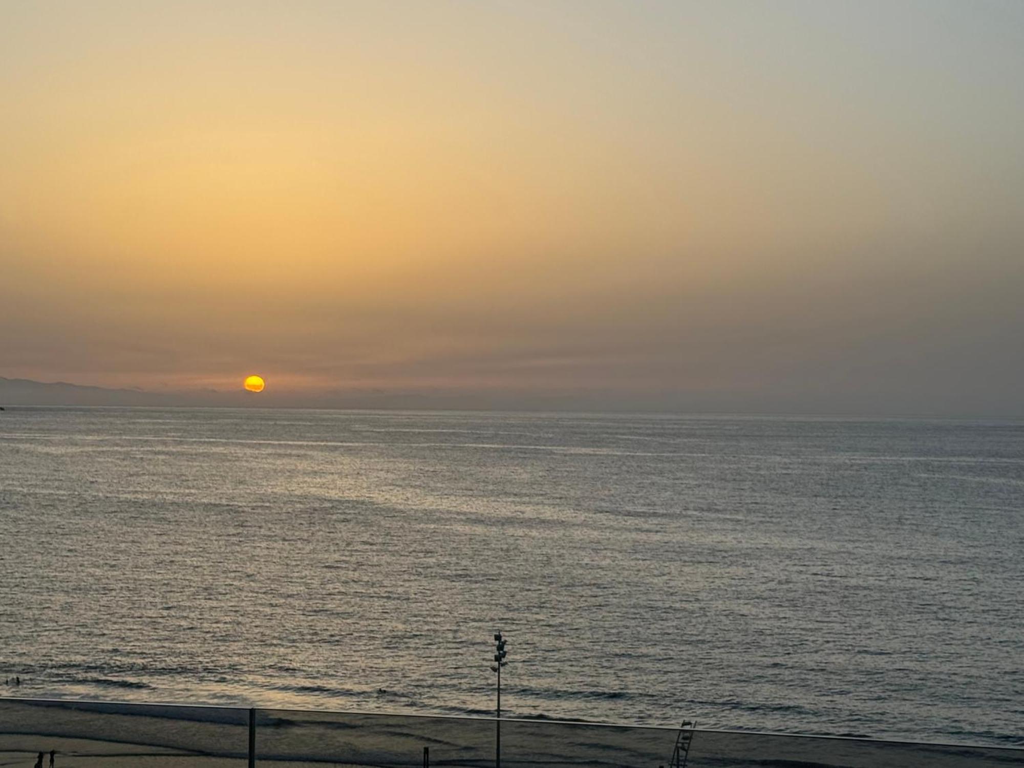 Vistas Mar Playa Las Canteras Primera Linea Wifi Лас Палмас де Гран Канария Екстериор снимка